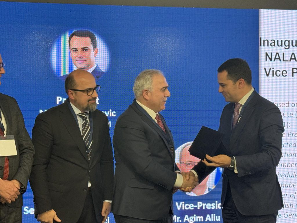 Güneydoğu Avrupa Yerel Yönetim Birlikleri Ağı NALAS’ın Başkanlık Koltuğu Devredildi }